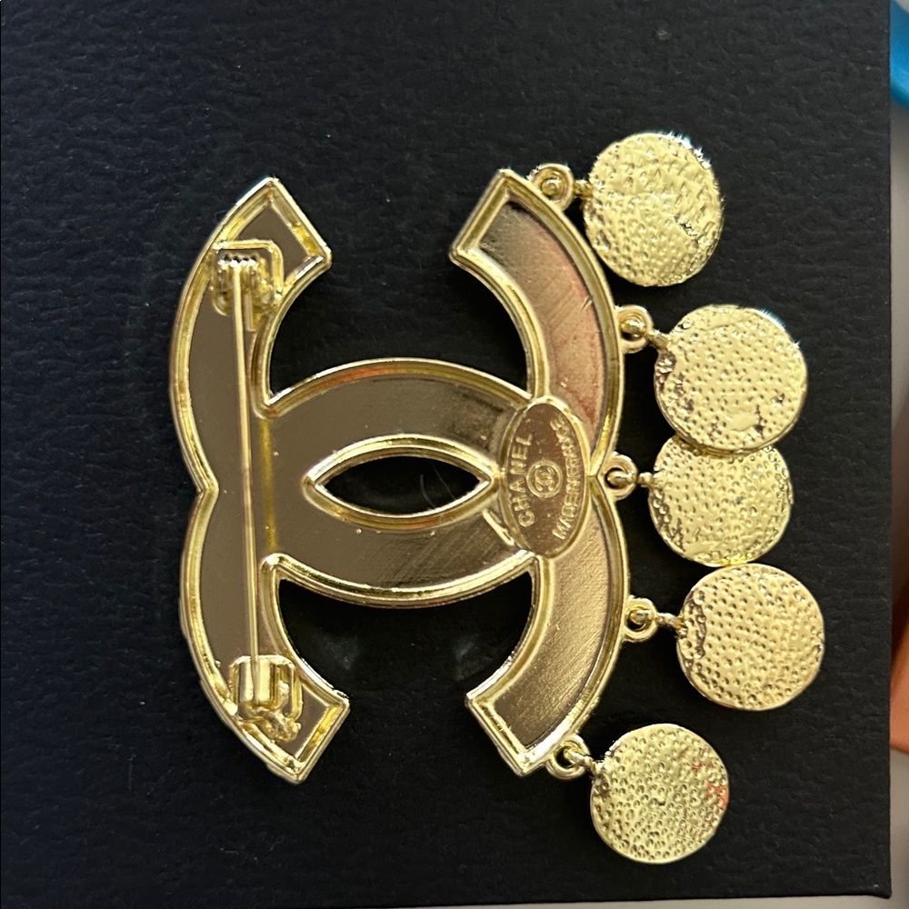 CHANELLY Gold and Cream Logo Brooch - Picture 5 of 6
